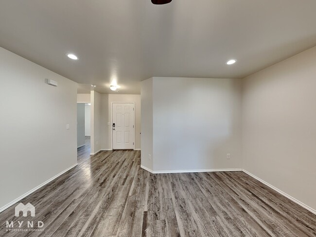 Building Photo - 12101 Jude Way