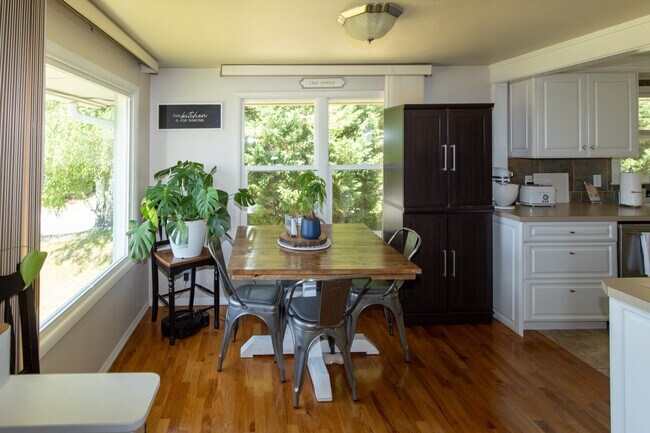 Foto del edificio - 800 10th St NE