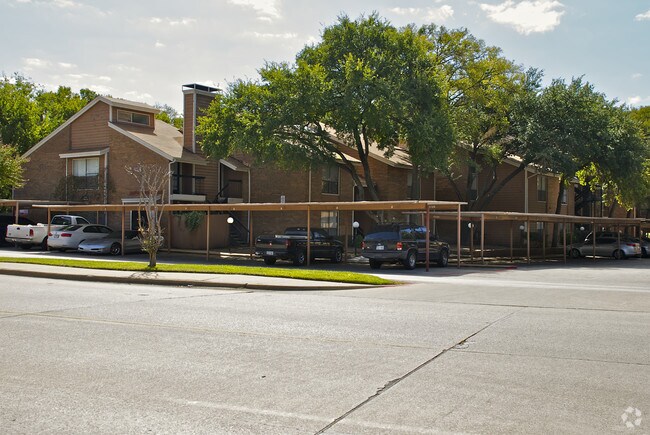 Foto del edificio - Creekside Condominiums