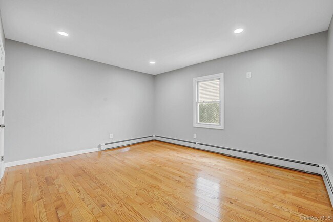 Building Photo - 78 S Franklin St