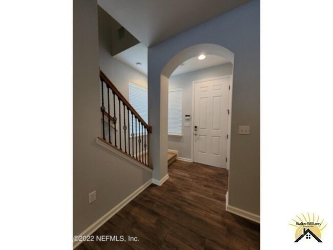 Building Photo - 2/2.5 Townhouse in Bartram