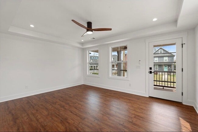 Building Photo - 151 Fain St