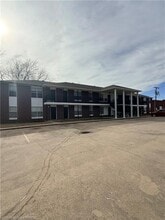 Building Photo - 201 S Ash