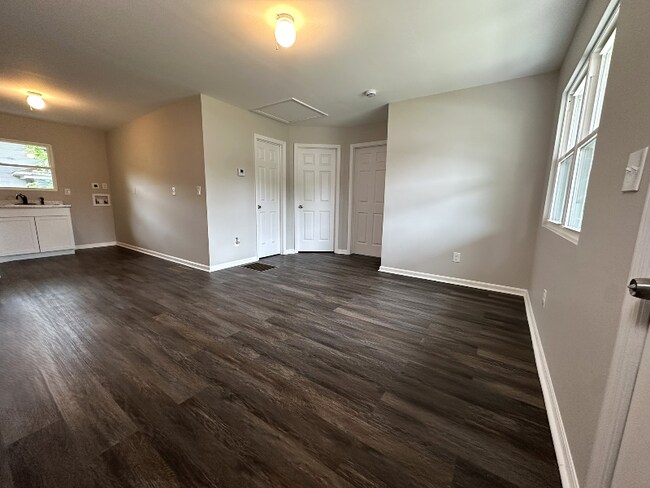 Foto del edificio - 1109 4th Ave W