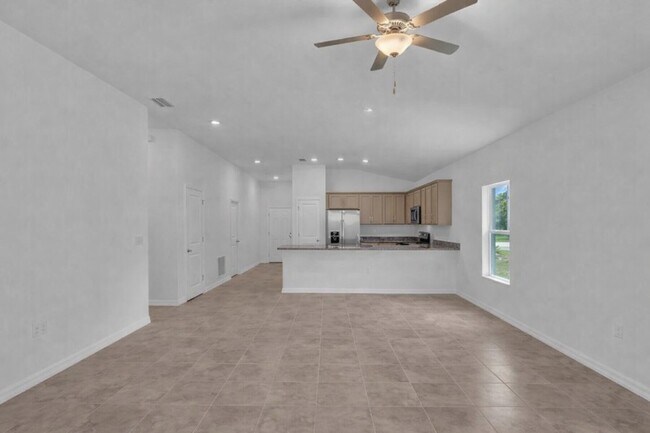 Foto del edificio - 2401 Jupiter Blvd SW