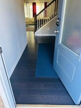 Building Photo - 8035 Stiner Grv