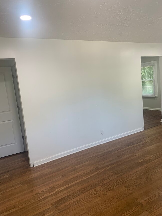 Photo - 2328 Johnson Ferry Rd NE House