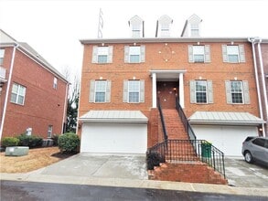 Building Photo - 10829 Yorkwood St