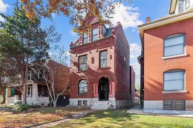 Building Photo - 3307 S Jefferson Ave