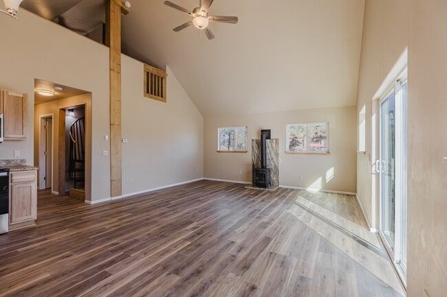 Building Photo - 337A Brookhill Dr