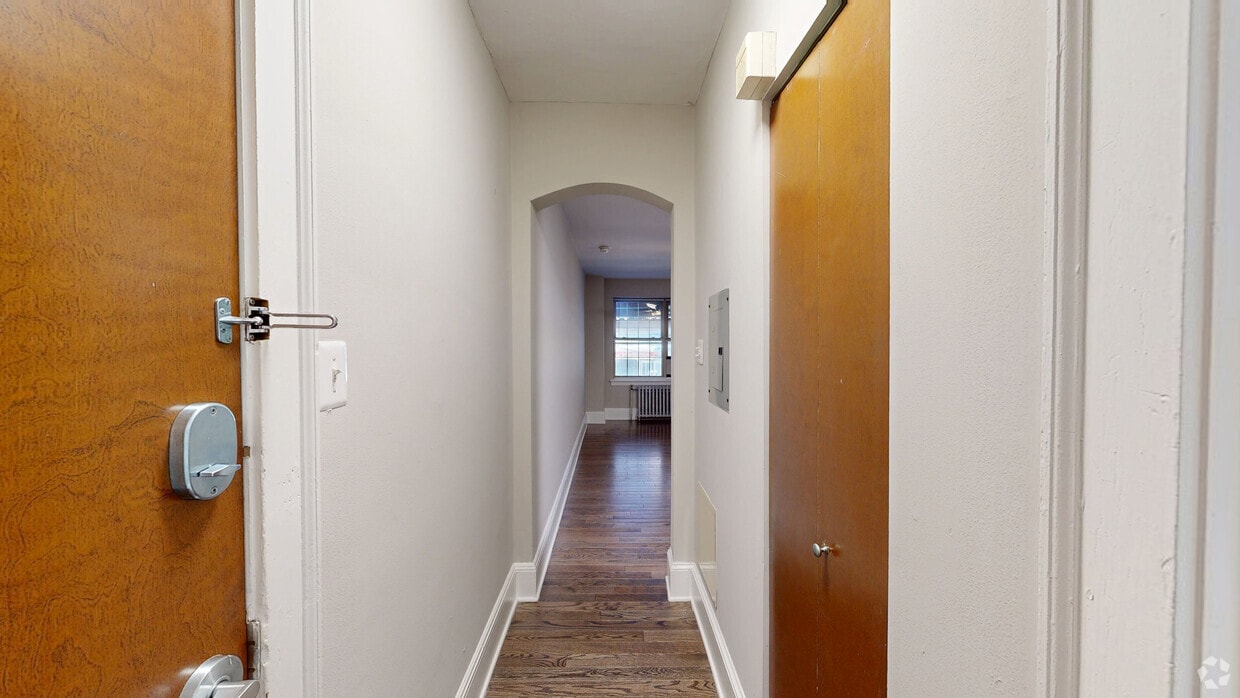 Photo - Campus Apartments