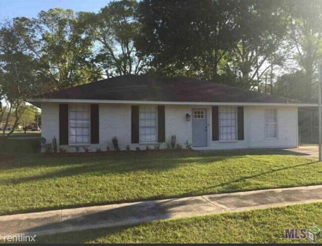 Building Photo - 3 br, 2 bath House - 16668 Mockingbird Ln