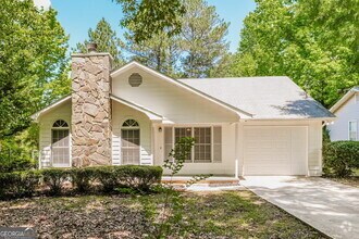 Building Photo - 465 Rosehill Dr