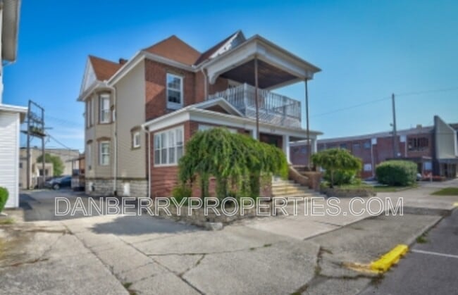 Foto del edificio - 134 W Tiffin St