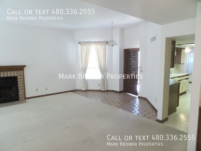 Foto del edificio - 2175 E Loma Vista Dr