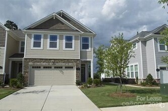 Building Photo - 1121 Southern Sugar Dr