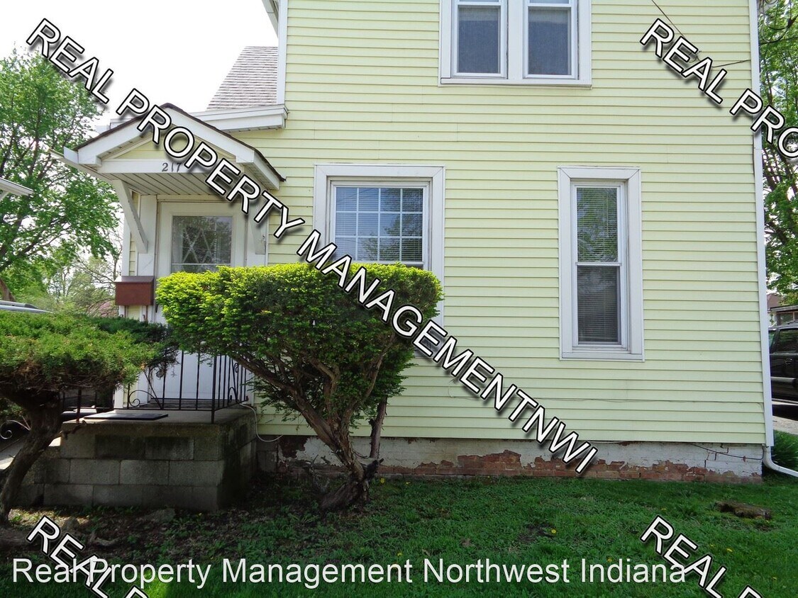 1 E North St, Crown Point, IN 46307 House Rental in Crown Point, IN