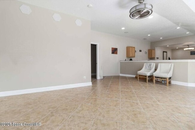 Building Photo - 1280 US-1