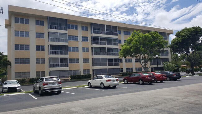 Foto del edificio - 50 SW 3rd Ave