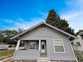 Building Photo - 103 N Dewey Ave