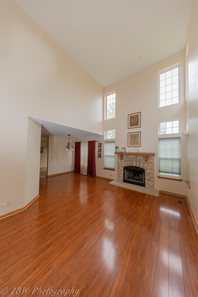Foto del edificio - 2774 Borkshire Ln