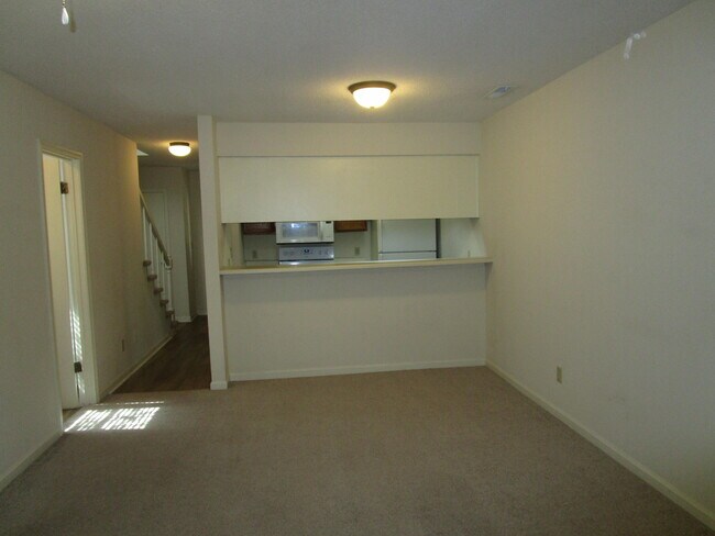 Foto del edificio - 690 Archdale Dr