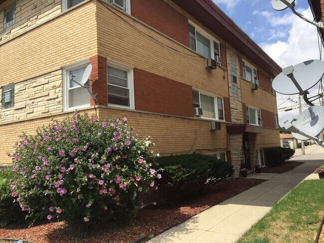 Foto del edificio - 4313 St Charles Rd
