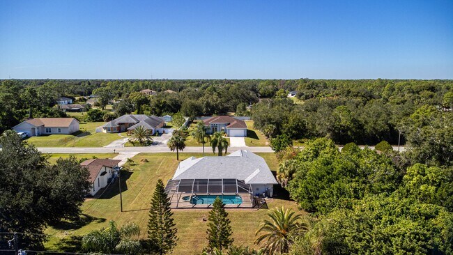 Foto del edificio - 608 Richmond Ave N