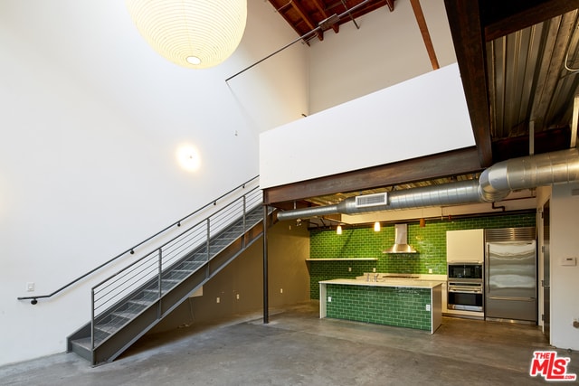 Building Photo - 1046 Princeton Dr