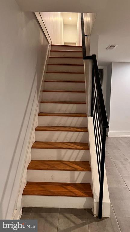 Foto del edificio - 629 N 32nd St