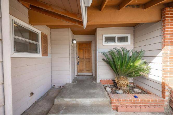 Building Photo - 1114 Alta Vista Ave