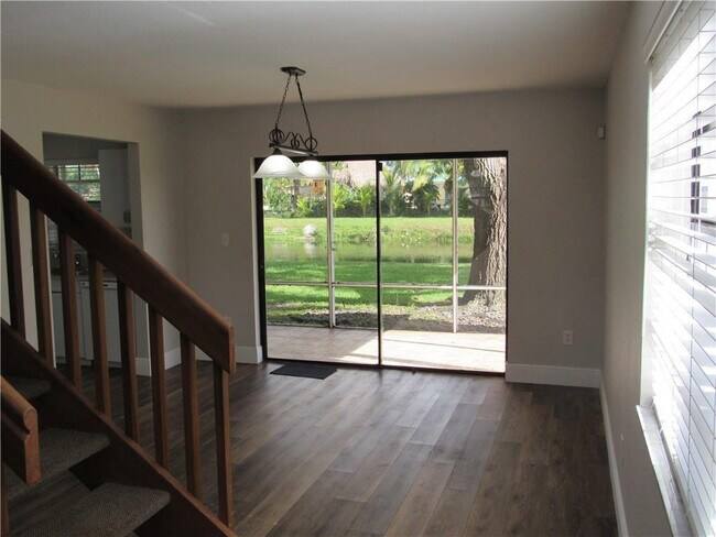 Building Photo - 5240 SW 121st Ave