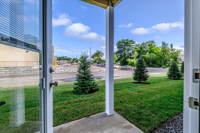 Foto del edificio - Windham Village Apartments