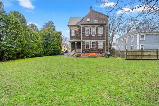 Foto del edificio - 686 Hope St