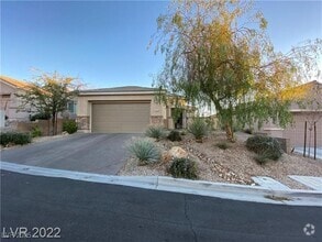 Building Photo - 2615 Lochleven Way