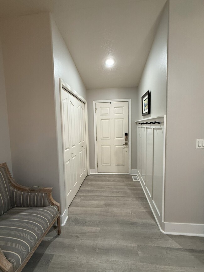 Foto del edificio - 443 NW Sandpiper Ave