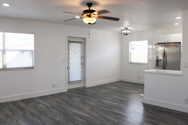 Foto del edificio - 89 Brittany Ln