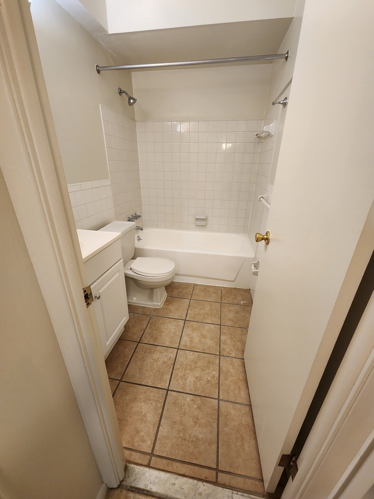 Bridlewood Apartments – photo 5
