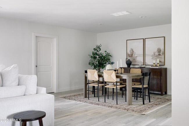 Building Photo - 1720 N 74th Pl