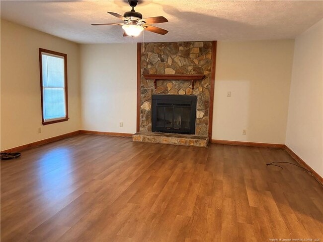 Building Photo - 7098 Calamar Dr