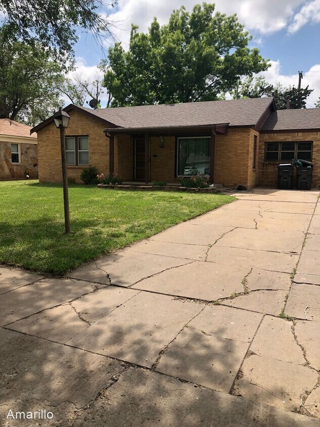 Primary Photo - 3 br, 2 bath House - 1226 S Bryan