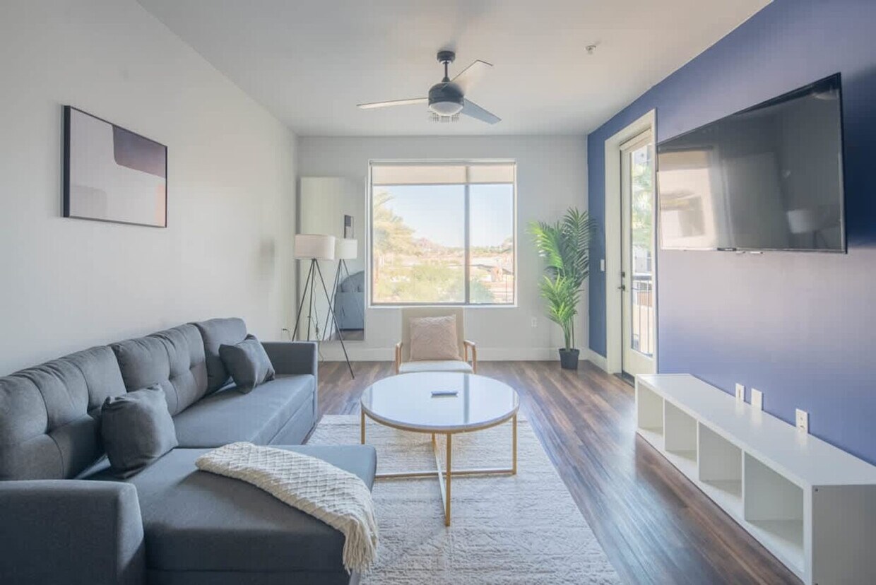 Foto principal - 701 W Rio Salado Pkwy