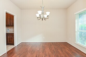 Building Photo - 11535 Elizabeth Brook Dr