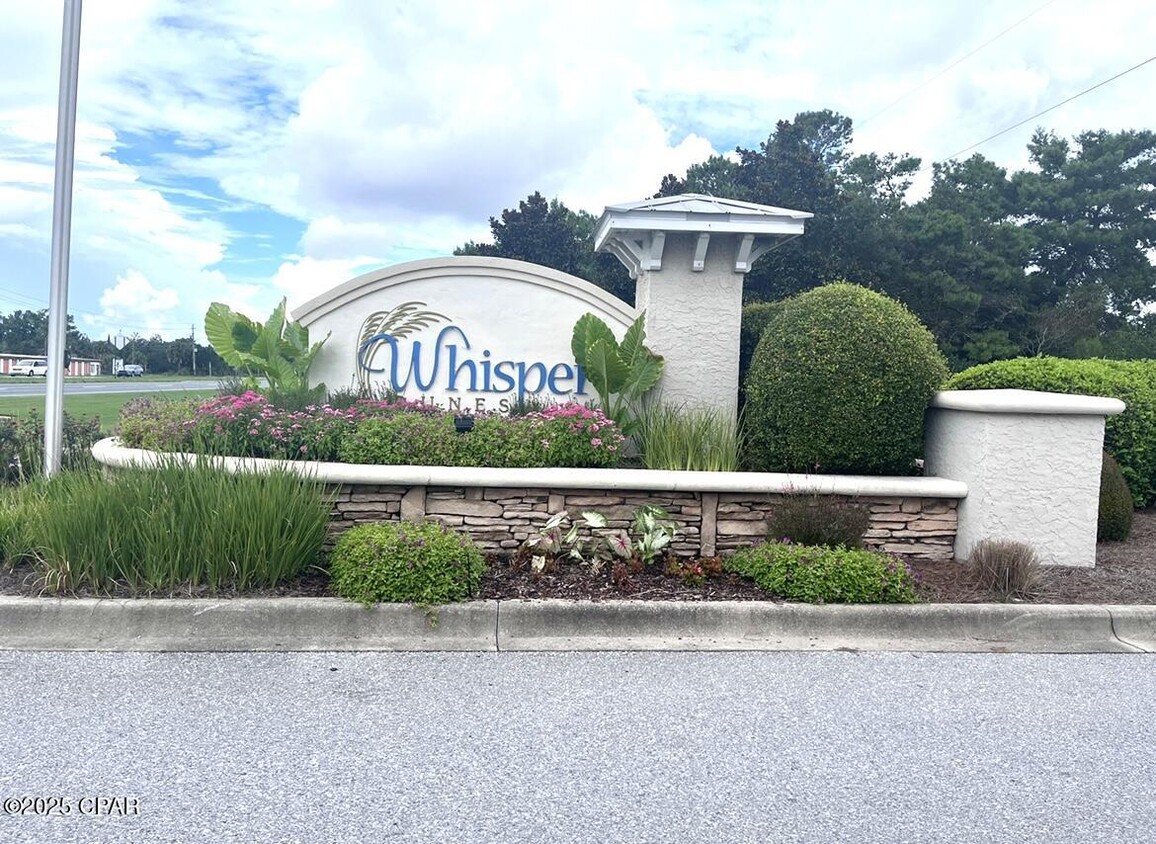 Foto principal - 231 Sand Oak Blvd