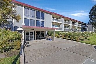 Building Photo - 688 Mariners Island Blvd