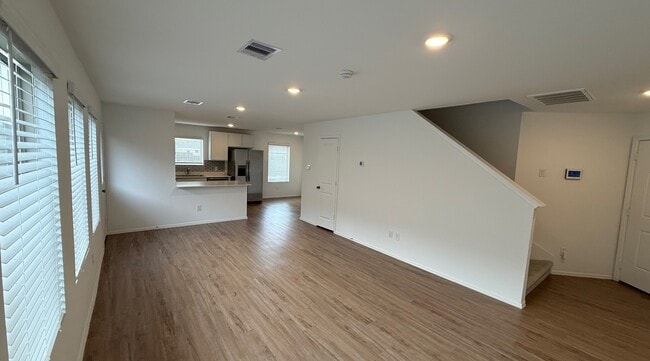 Building Photo - 18926 Panzini Dr