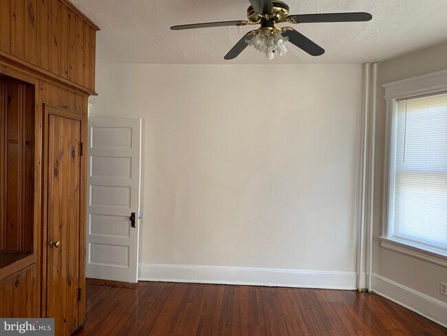 Building Photo - 1316 Hamilton Ave