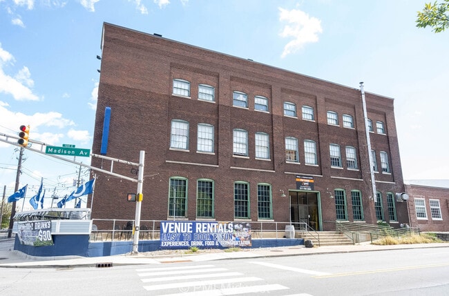 Building Photo - Lofts on Madison