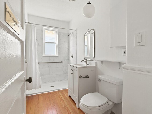 Building Photo - 153 Walden St