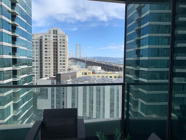 Foto del edificio - 425 1st St